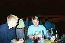 drunky_wayne.jpg (211336 bytes)