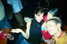 me_jodi_lindsay.jpg (163089 bytes)