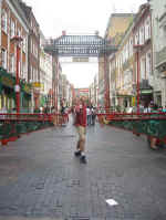me_chinatown.jpg (309418 bytes)