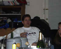 david_chills.jpg (123700 bytes)
