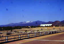 santa_fe.jpg (97270 bytes)
