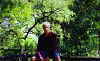 Me_Bush.jpg (135055 bytes)