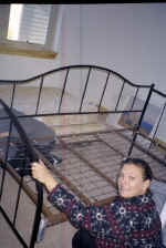 steph_bed.jpg (123309 bytes)