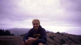 me_hike.jpg (84421 bytes)