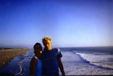 me_kt_ocean_beach.jpg (68288 bytes)