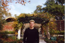 me_domaine_chandon.jpg (423432 bytes)