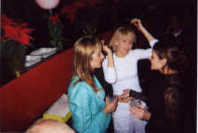 misty_lindsay_kelly.jpg (288789 bytes)