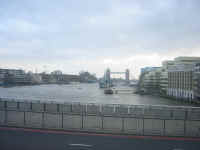 london_bridge.jpg (80762 bytes)