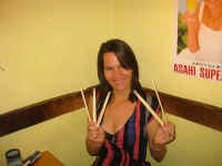 kt_chopsticks.jpg (96957 bytes)