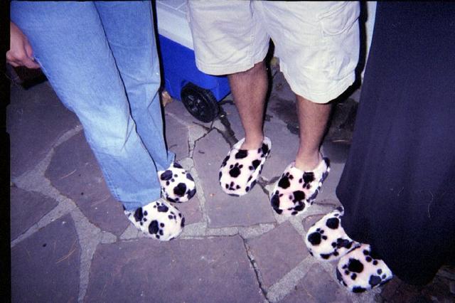 12_slippers.jpg