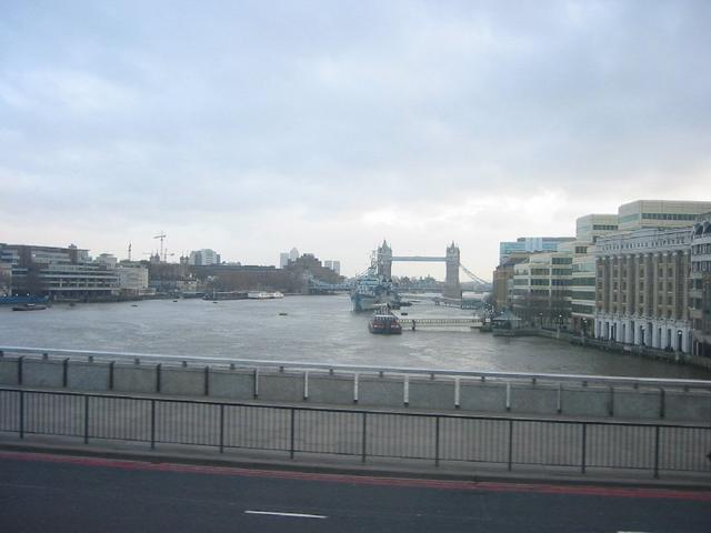 15_london_bridge.jpg