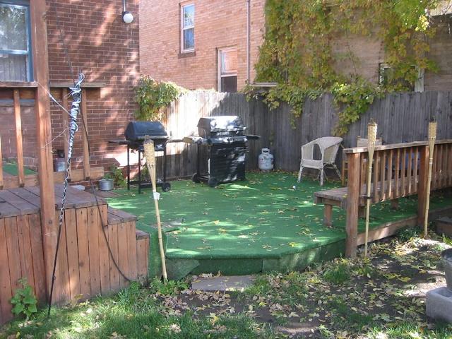 15_pearl_st_deck_turf.jpg
