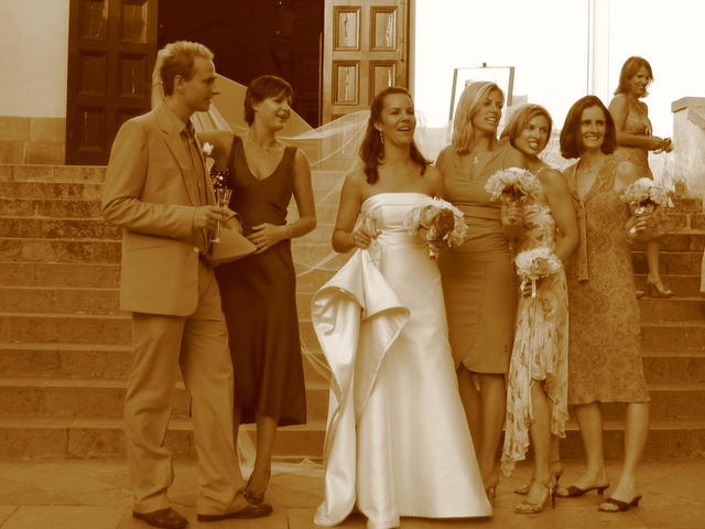 me_libbs_bridesmaids_kt