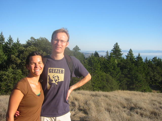 hezz arrives for stinson beach hike