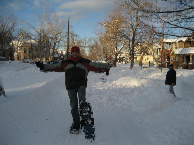 me_snowshoe