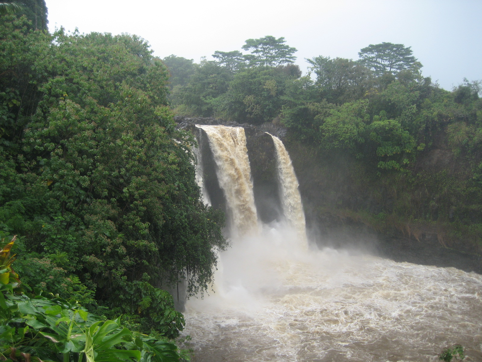 rainbow_falls