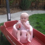 tessa_chomps_fingers