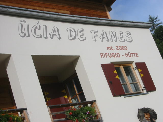 22_rifugio_fanes.jpg