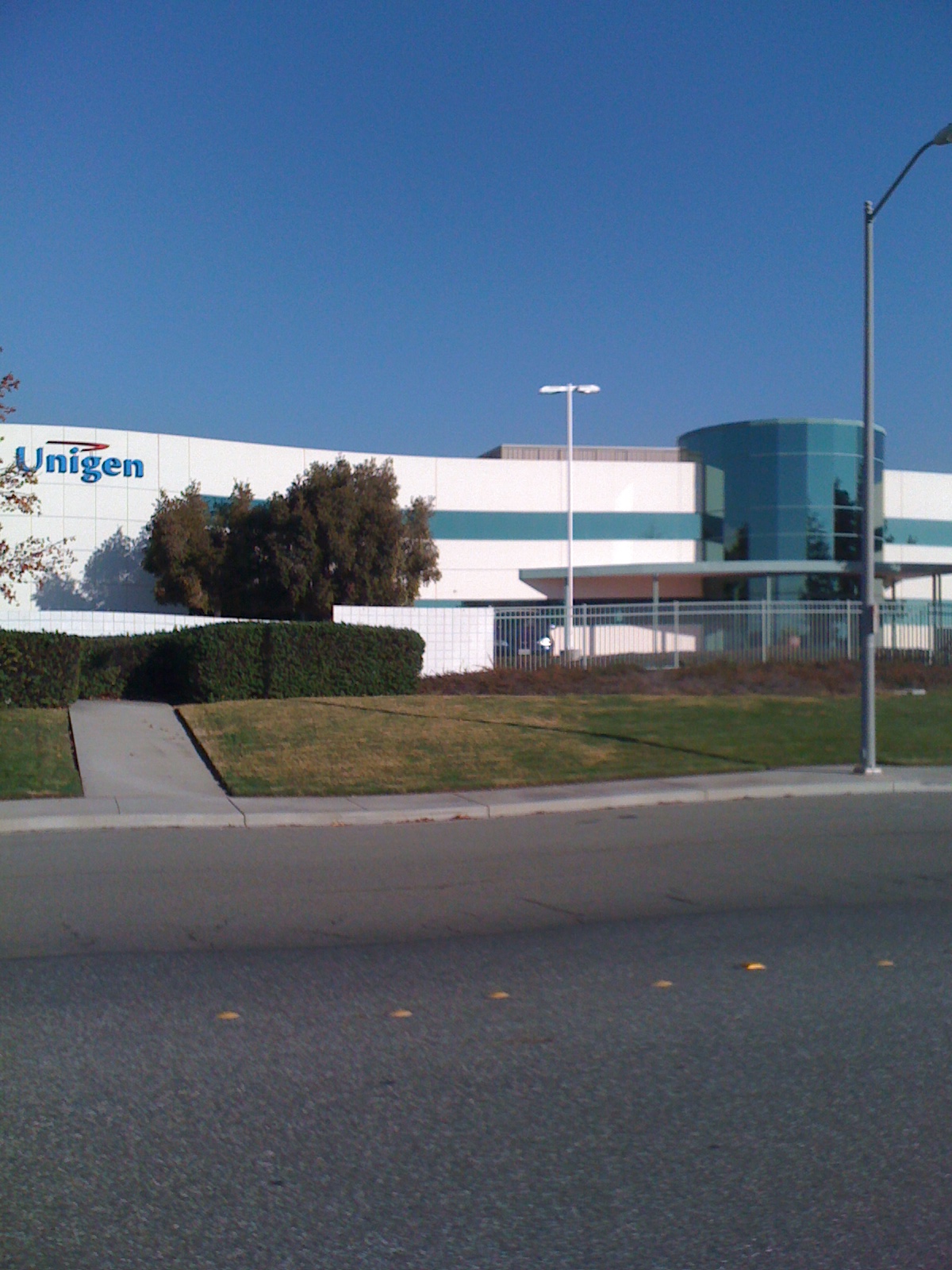 shiny_tech_buildings_ahoy