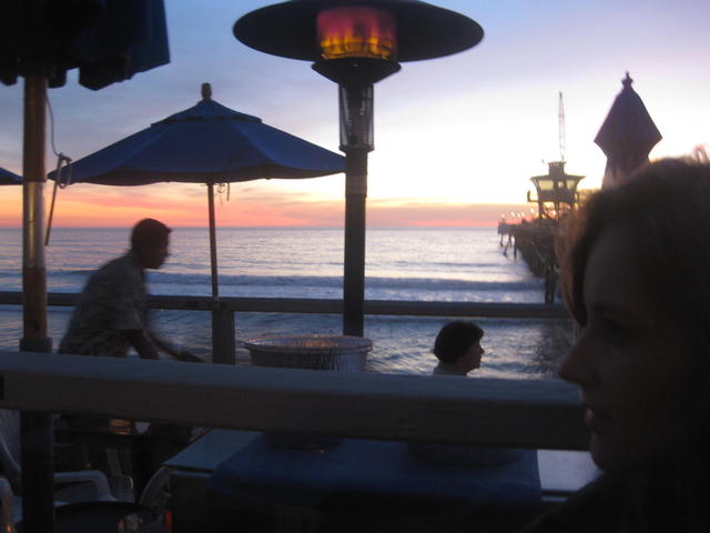 nye_sunset_drinks