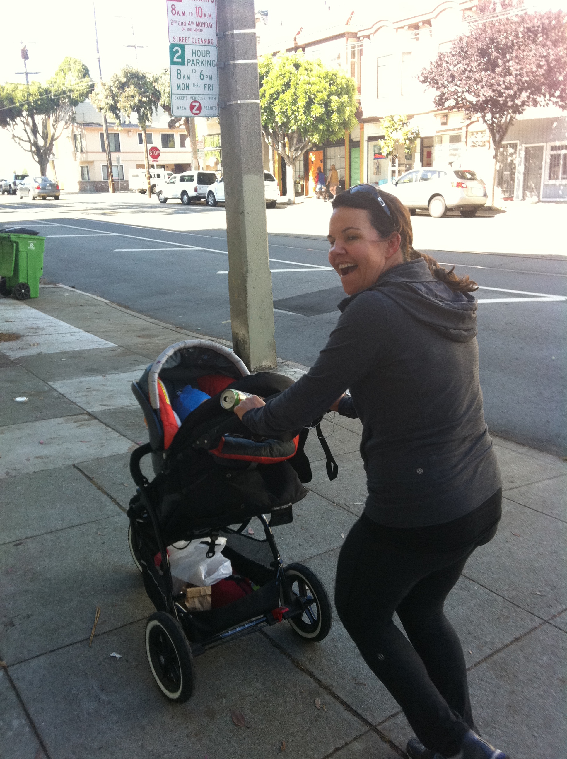 kt_jogs_theo_on_church