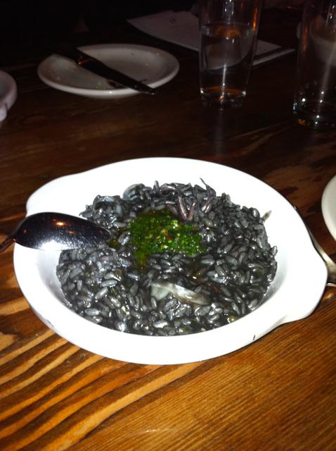squid_ink_risotto_