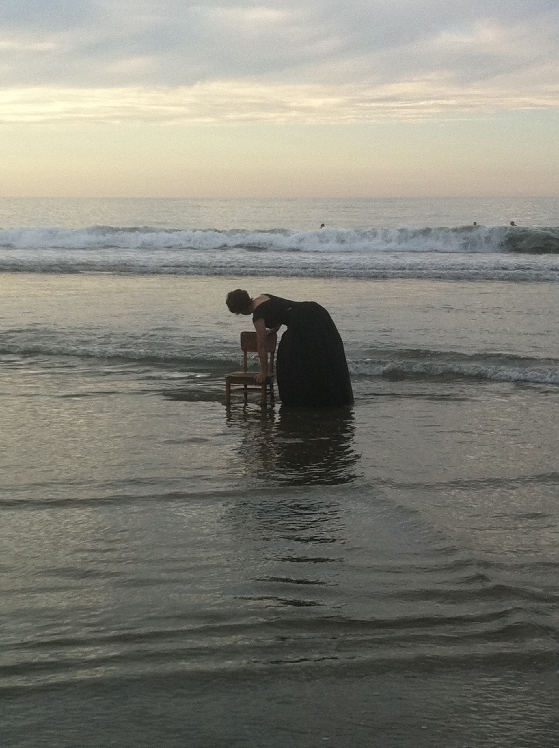 pacifica_chair_woman