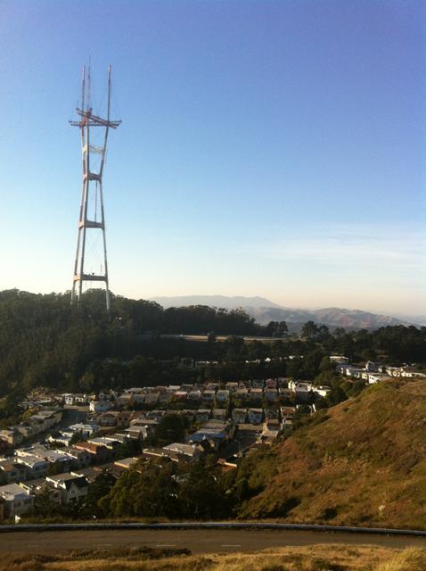 sutro_tower