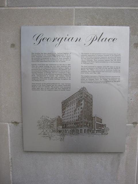 georgian_place_plaque.jpg