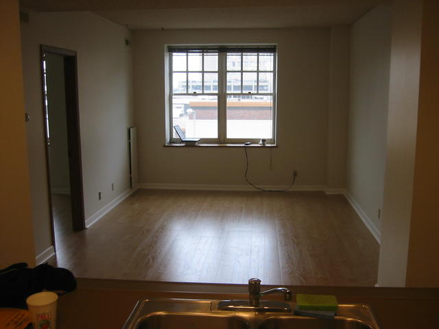 floor_living_room2.jpg
