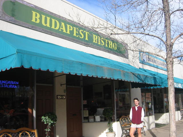 budapest_bistro.jpg