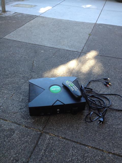 xbox_on_street