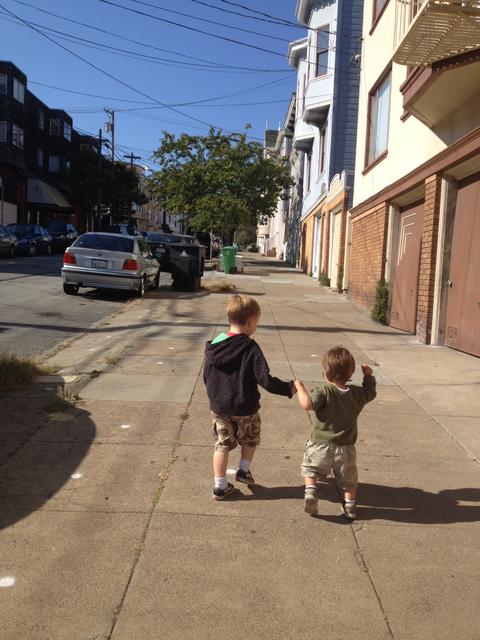 boys_walking_to_coffee_shop