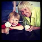 dale_ollie_ice_cream