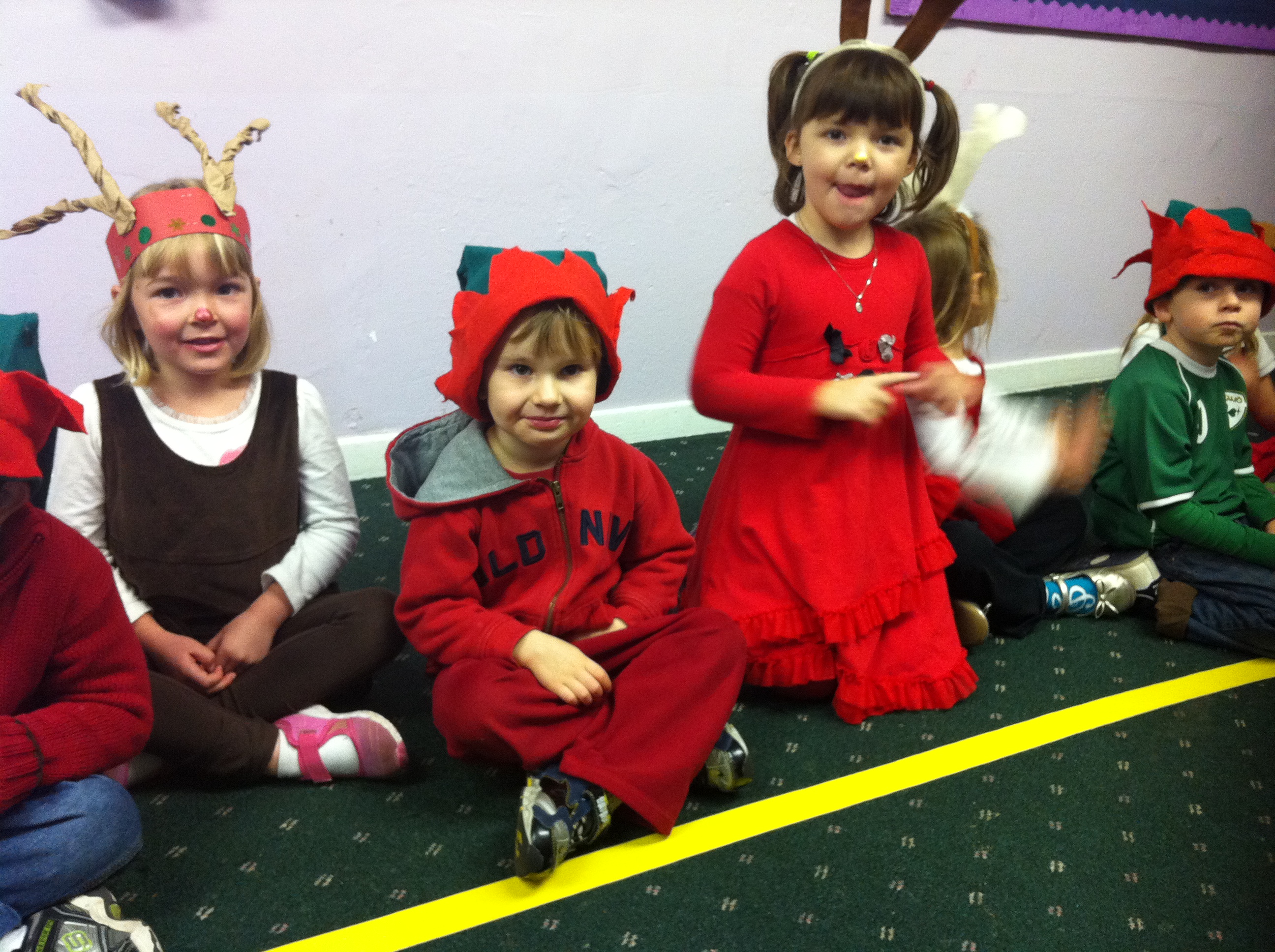 ollie_crayon_box_xmas