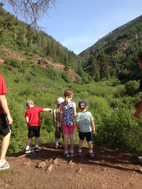 kids_hike