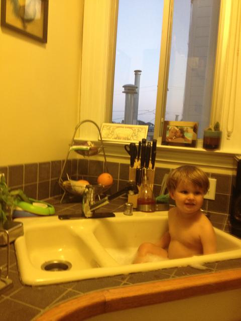 theo_sink_bath