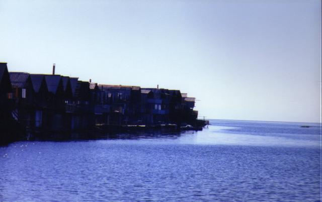 houses_on_baikal.jpg