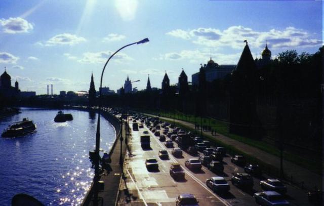 moscow_river.jpg