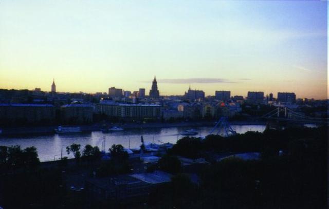moscow_river2.jpg