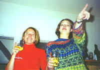 rochelle_dana.jpg (29075 bytes)