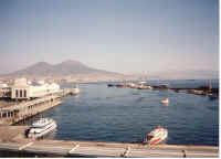 bay_of_naples.jpg (51891 bytes)