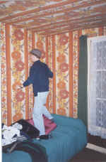 charlie_hotel.jpg (121467 bytes)