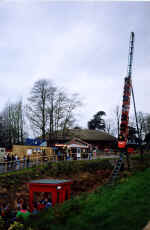 alton_towers_ride.jpg (102409 bytes)