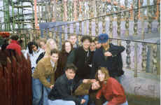 alton_towers.jpg (137585 bytes)