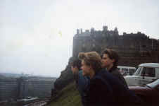 rich_me_garrett_castle.jpg (59300 bytes)