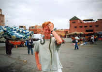 dave_snake.jpg (128349 bytes)