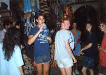 night_market.jpg (147134 bytes)