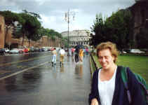 oorlagh_colliseum.jpg (129742 bytes)