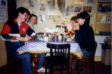 breakfast.jpg (117230 bytes)